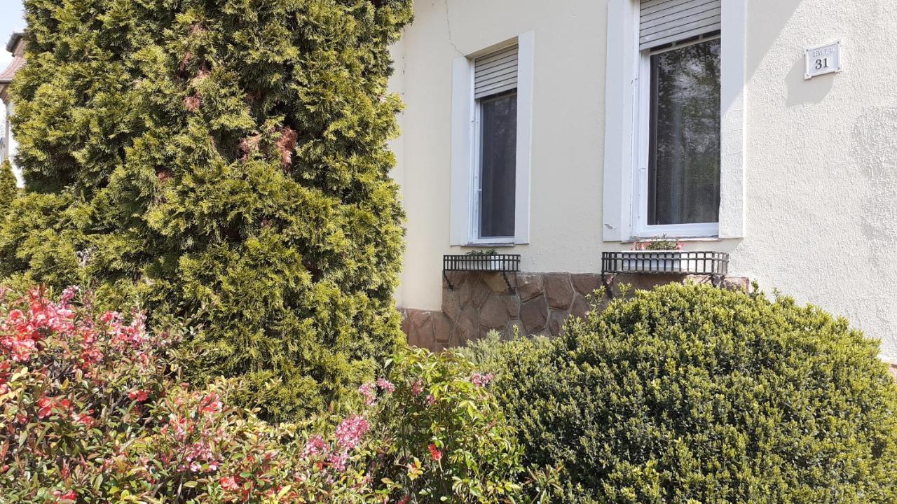 Ekszerdoboz Apartman Eger Apartamento Exterior foto